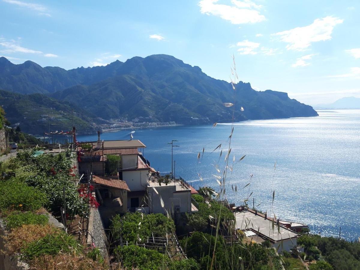 Osolemiohouse Apartment Minori Luaran gambar